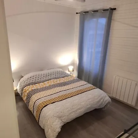 Maison Au Calme Avec Terrasse, Climatise Дом отдыха *